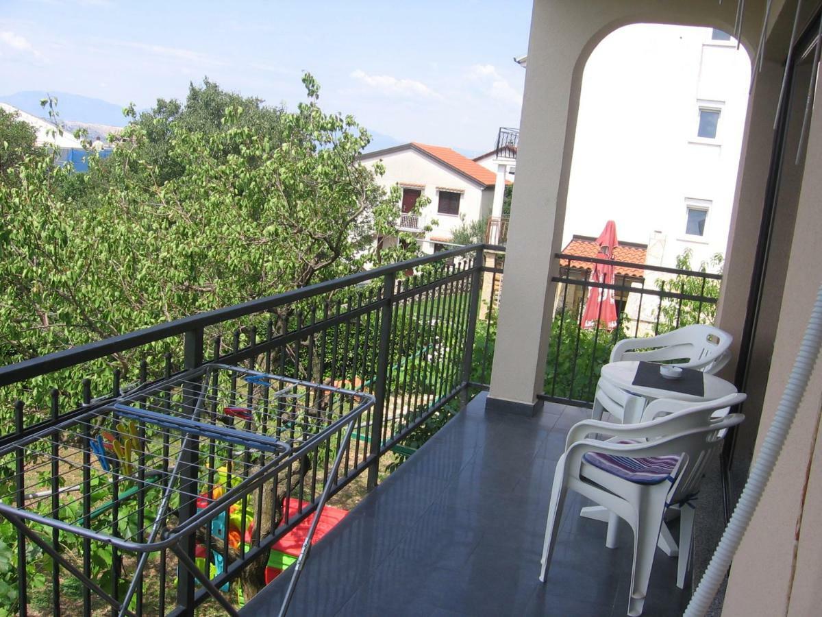 Apartman Valentic Appartement Jadranovo Buitenkant foto